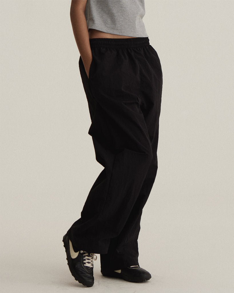 UXRYCLUB WIDE LEG NYLON PANTS