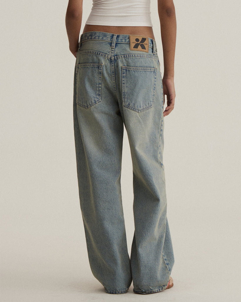 UXRYCLUB RELAXED BAGGY JEANS(PREORDER)